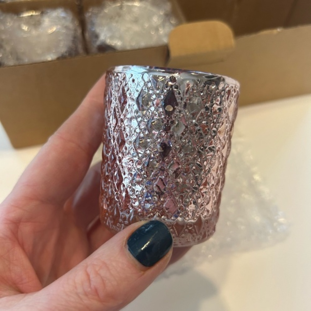 SHMILMH AMAZON LIGHT PINK ROSE GOLD METALLIC VOTIVE CANDLE HOLDERS SET OF 7 - Picture 3 of 7